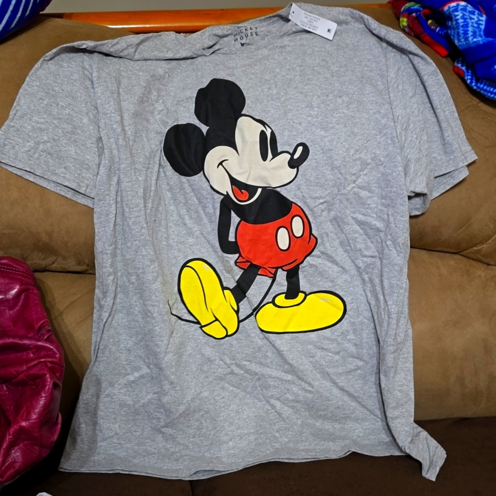 Mickey Mouse t-shirt sz 2x NWT